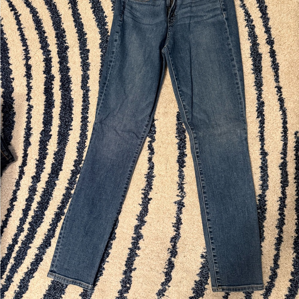 GAP Women's Skinny Jeans in Denim Blue